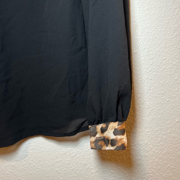 Forever 21 Black Animal Print See-through Top Size S - Picture 5 of 8